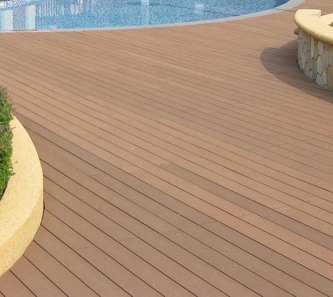 07 decks pisos terrazas pisos flotantes madera plástica ... Patios piso diseño
