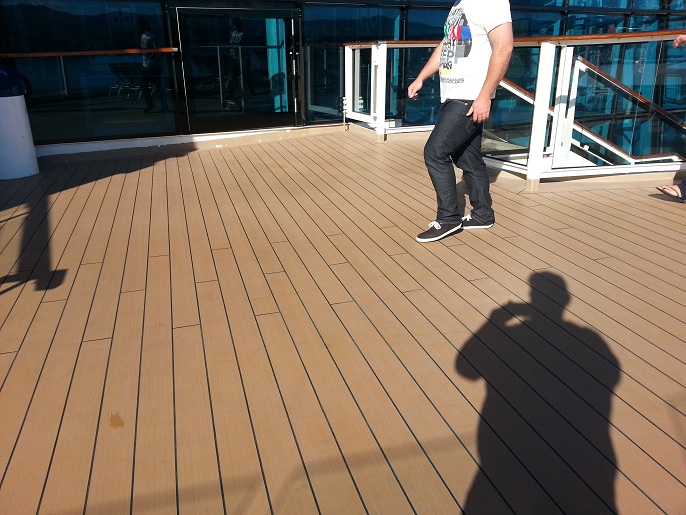 07 decks pisos terrazas pisos flotantes madera plástica ... Patios piso diseño
