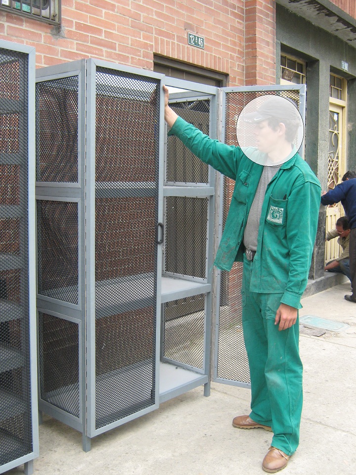 45 Contenedores Cajones cajas Shelters refugios cajillas estibas anti