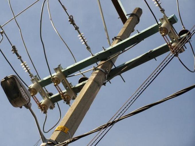pruebas elevada resistencia eléctrica plásticos como aislamiento eléctricos de conducciones en redes eléctricas plásticos conducen muy mal la corriente aislantes eléctricos neutro 0,001 8 pruebas elevada resistencia eléctrica plásticos como aislamiento eléctricos de conducciones en redes eléctricas plásticos conducen muy mal la corriente aislantes eléctricos neut 8 pruebas elevada resistencia eléctrica plásticos como aislamiento eléctricos de conducciones en redes eléctricas plásticos conducen muy mal la corriente aislantes eléctricos neut 8213546879213546