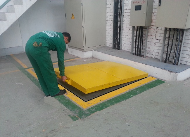 soluciones Industriales en plastico 00 tapa tanque grande especial redonda cuadrada jardín curva sumidero aguas desagües metal hierro fibra concreto plástico pvc 1