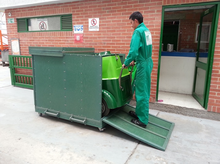 43 CARPINTERÍA 0 EBANISTERÍA 0 MADERAS PLÁSTICAS 0 MADERA SINTÉTICA WPC